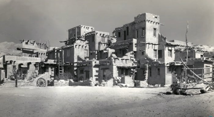 Cabot's Pueblo Museum