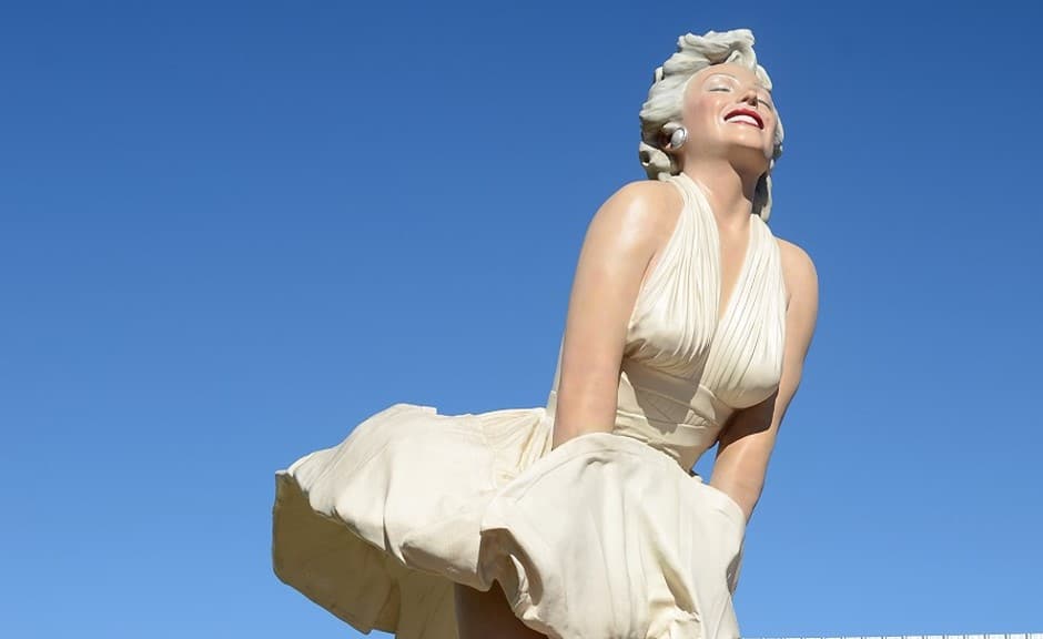 Marilyn Monroe Movie Actress Sculpture Palm Springs Photograph 